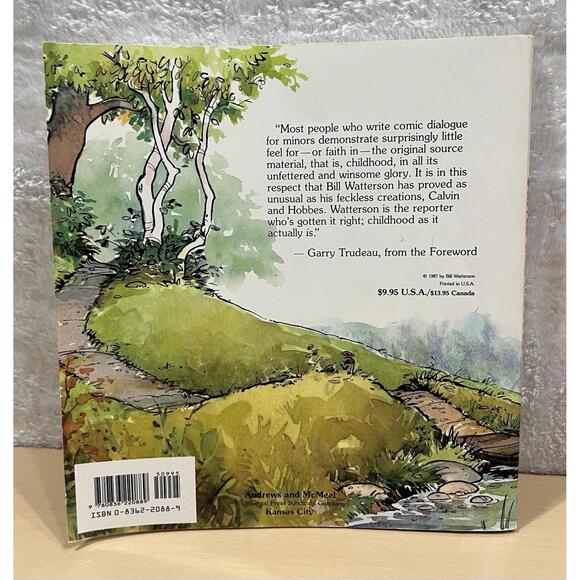 Calvin and Hobbes by Bill Watterson 1987 Andrews McMeel Vintage Comic Book - Picture 3 of 4